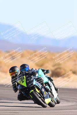 media/Jan-10-2025-CVMA Friday Practice (Fri) [[489e0da257]]/Group 4 and Trackday/Session 4 (Turn 16)/